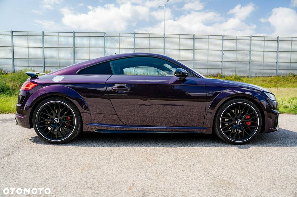 Audi TT S Coupé - 10