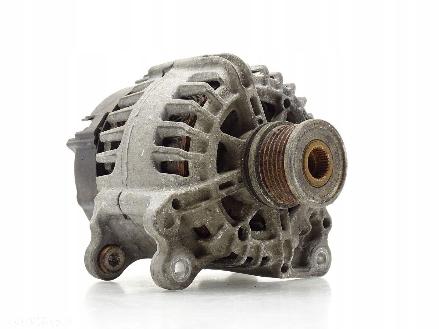 ALTERNATOR AUDI A4 B9 A5 F5 8W 2.0 TDI DET DETA 04L903024 150A - 1