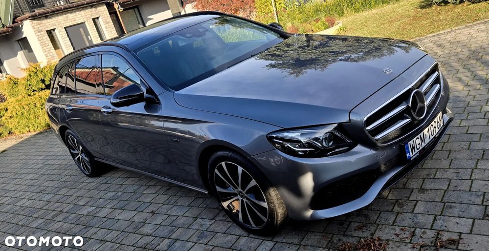 Mercedes-Benz Klasa E 220 d 9G-TRONIC - 9