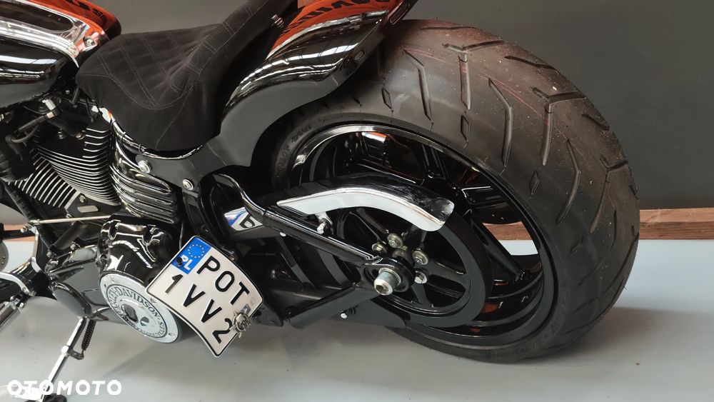 Harley-Davidson FXSB Breakout - 24