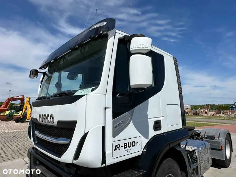 Iveco STRALIS 440 HI-ROAD - 39