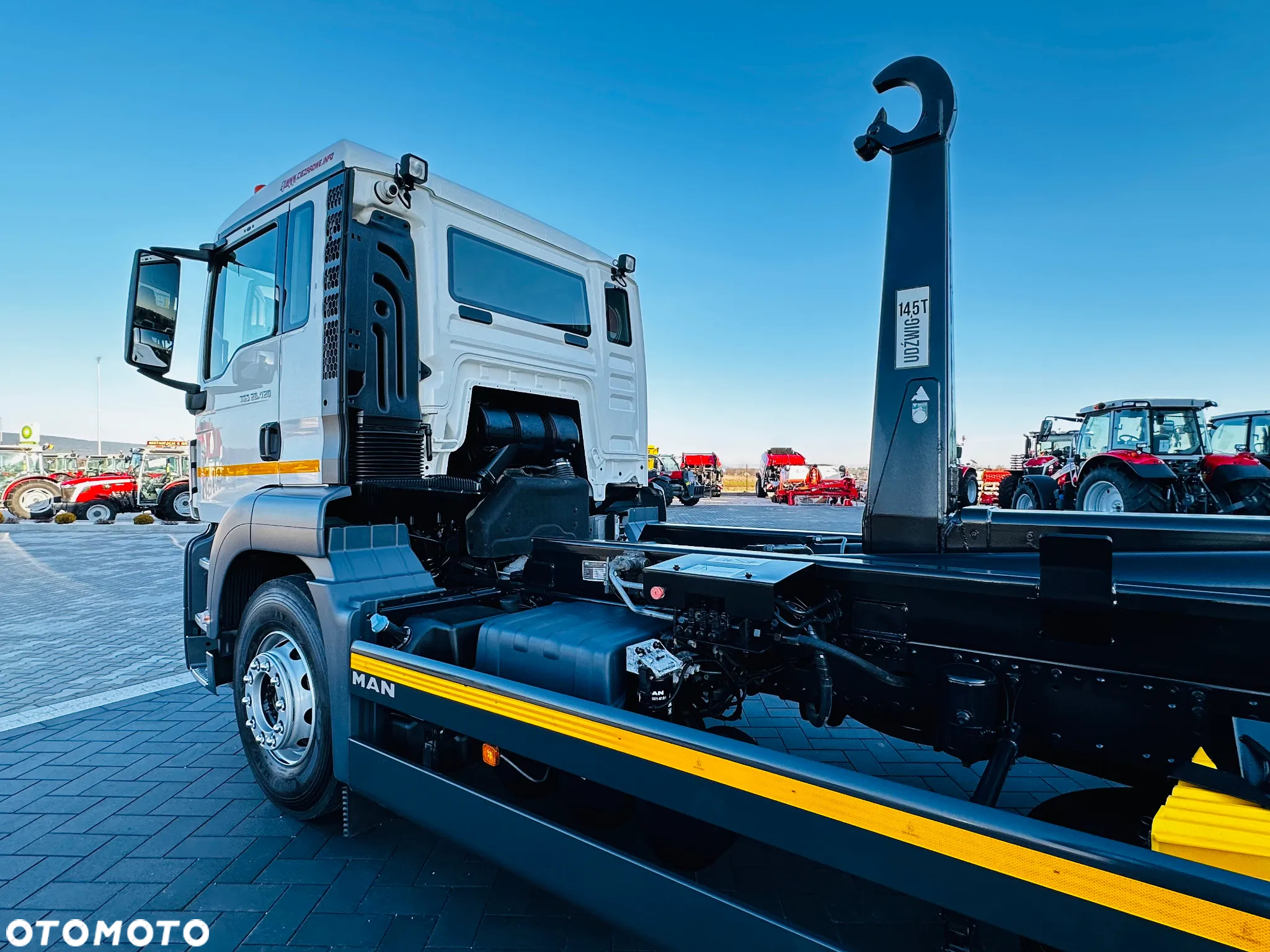 MAN TGS 26.420 - HAKOWIEC - 6X2 - IDEAŁ - EURO 6 - 15