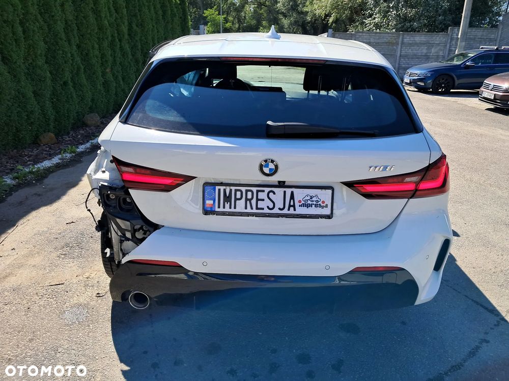 BMW Seria 1 - 16