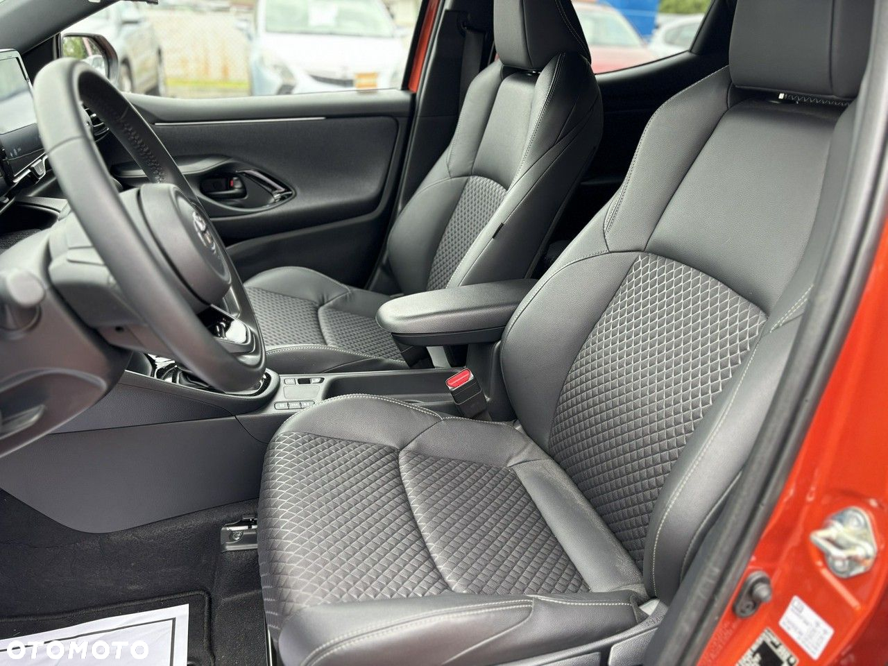 Toyota Yaris - 16