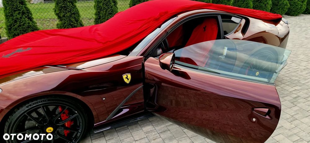 Ferrari 812 Superfast - 18