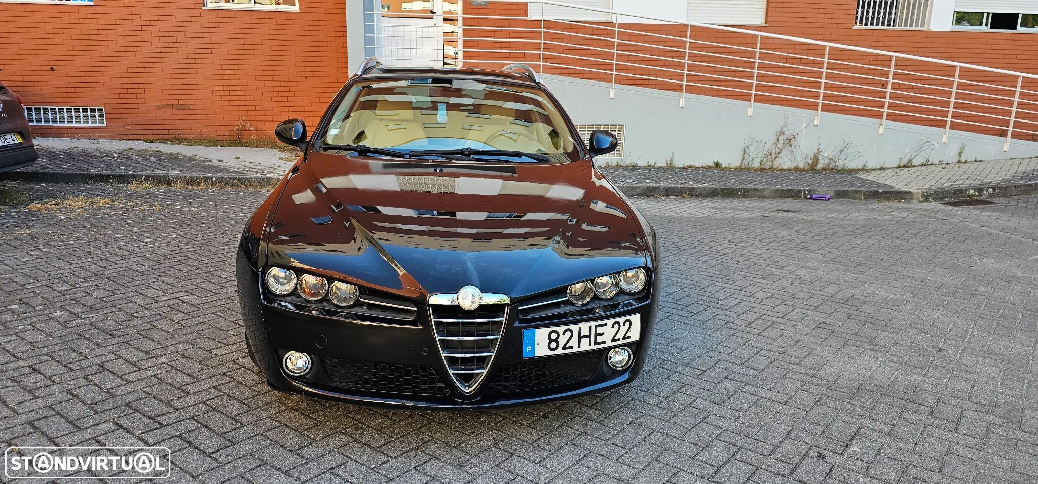 Alfa Romeo 159 Sportwagon 1.9 JTDm 16V Q-Tronic Sportiva - 1