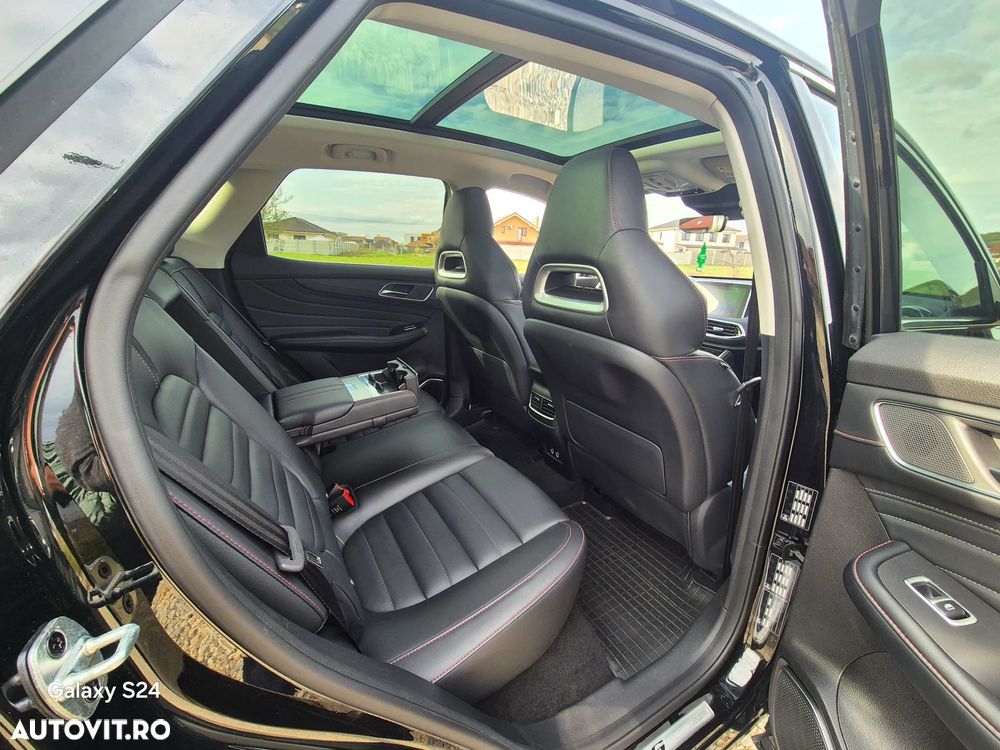 MG EHS ver-1-5t--gdi-phev-luxury - 12