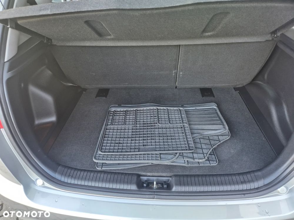Kia Venga 1.4 L - 18