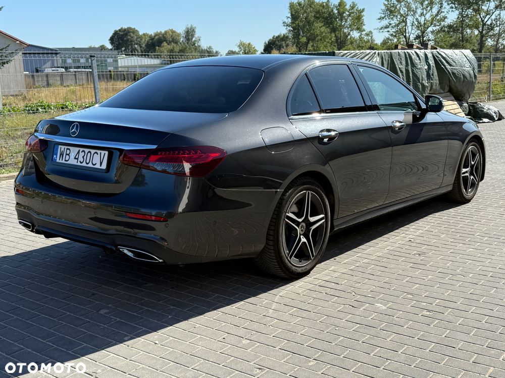 Mercedes-Benz Klasa E 220 d 9G-TRONIC AMG Line - 4