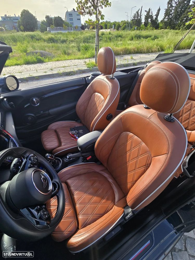 MINI Cabrio John Cooper Works Sport Aut. - 29