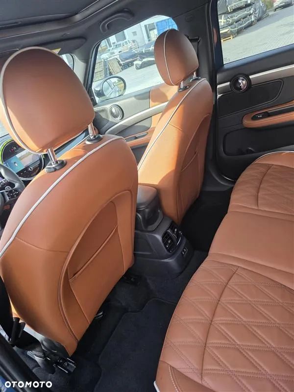 MINI Countryman Cooper SD All4 - 13