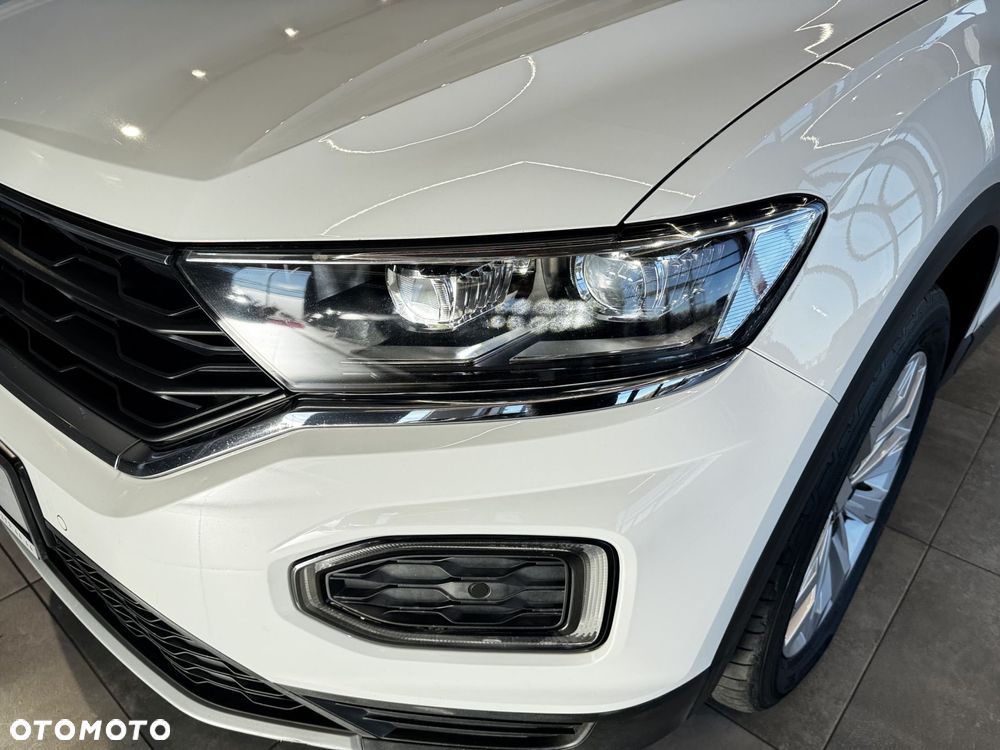 Volkswagen T-Roc - 9