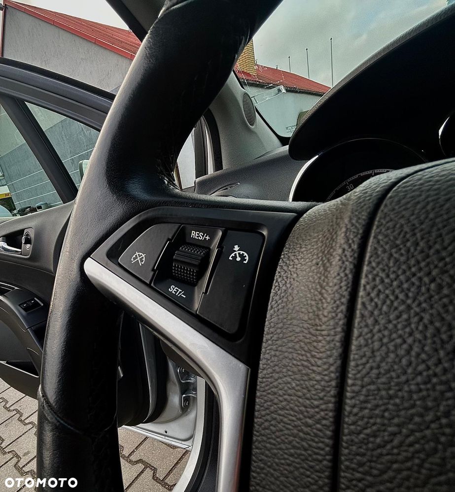 Opel Meriva 1.4 150 Jahre - 14