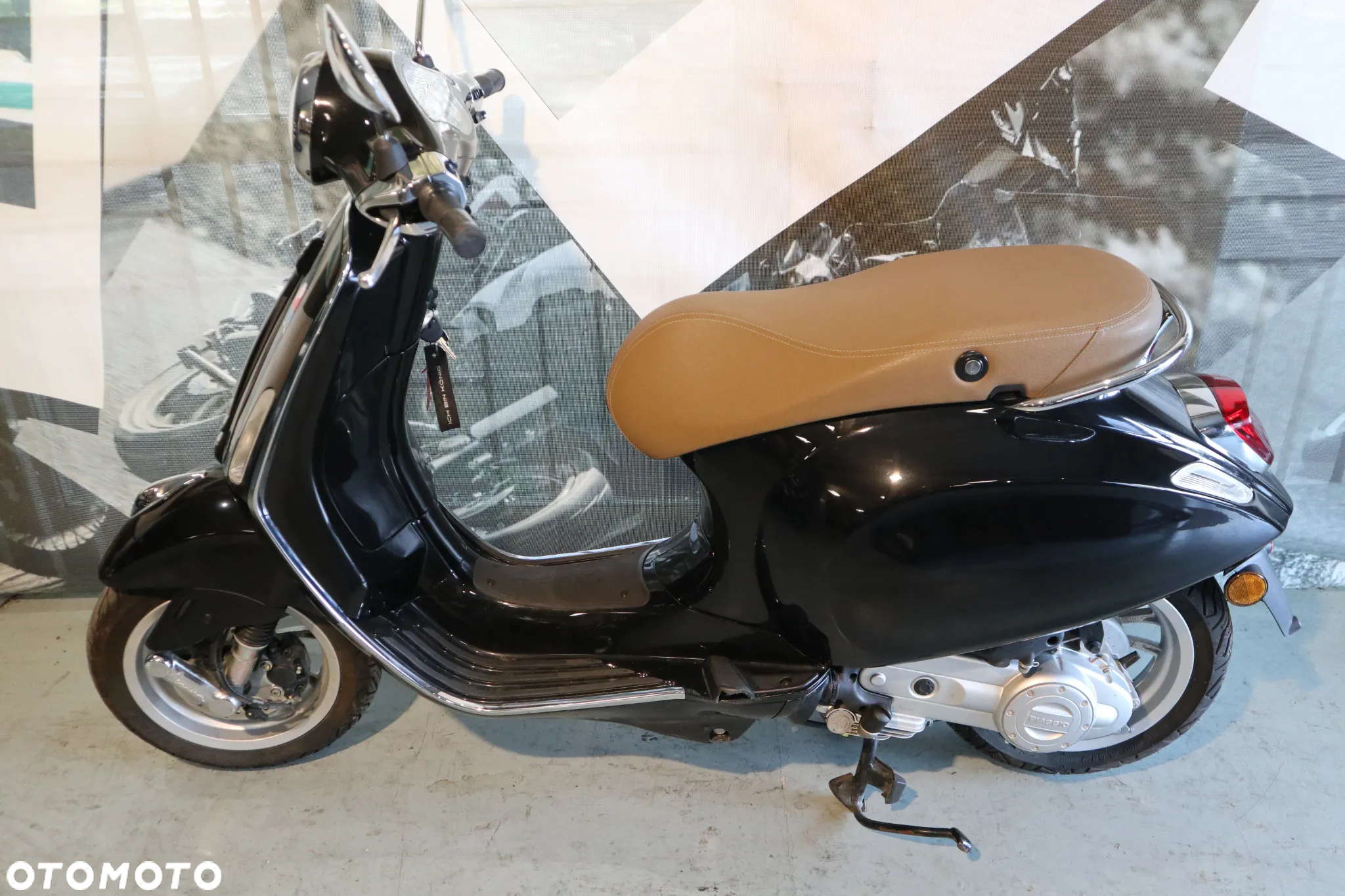 Piaggio Vespa - 4