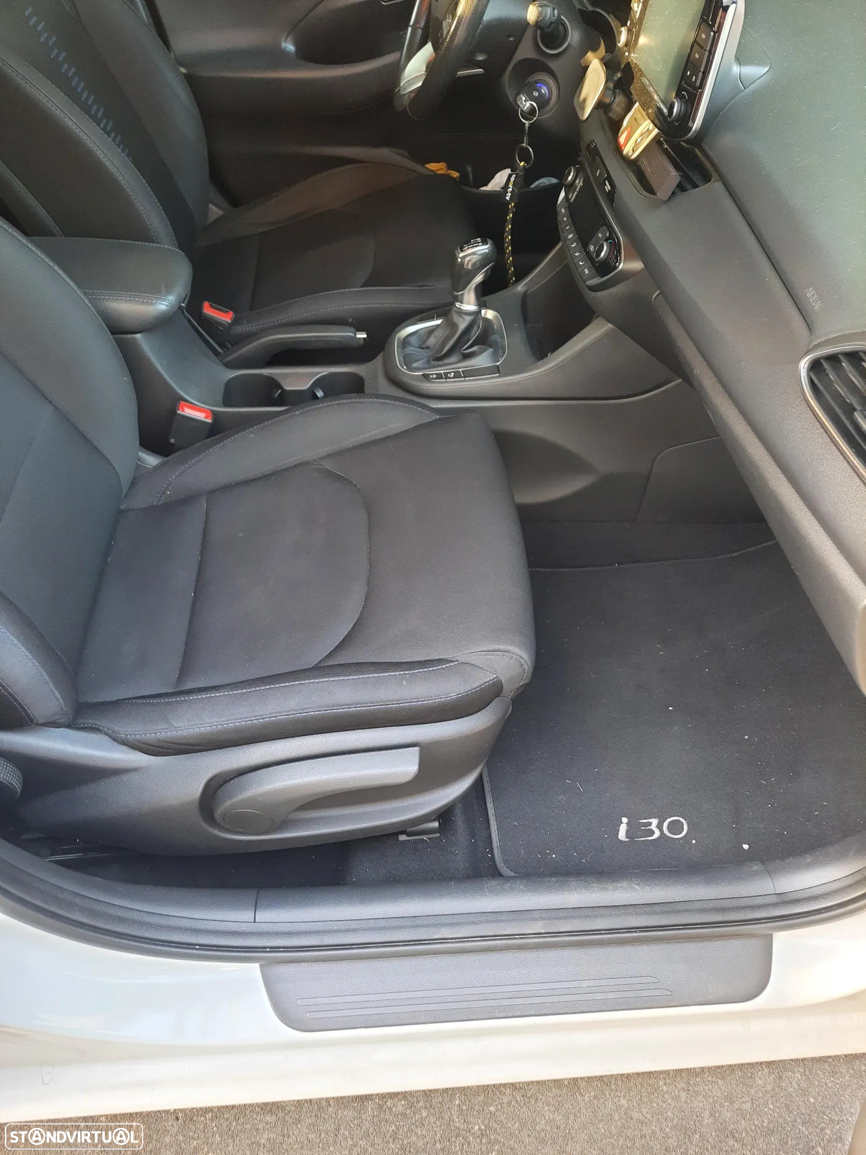 Hyundai i30 1.6 CRDI Blue GO! - 4