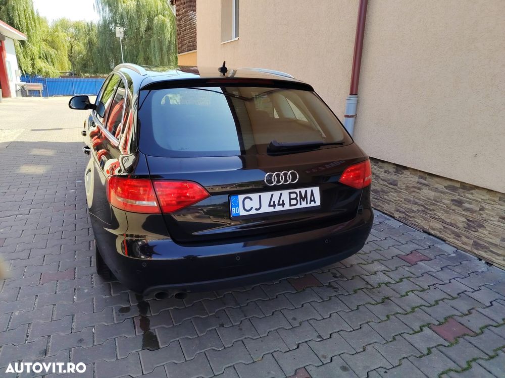 Audi A4 Avant 2.0 TDI - 5