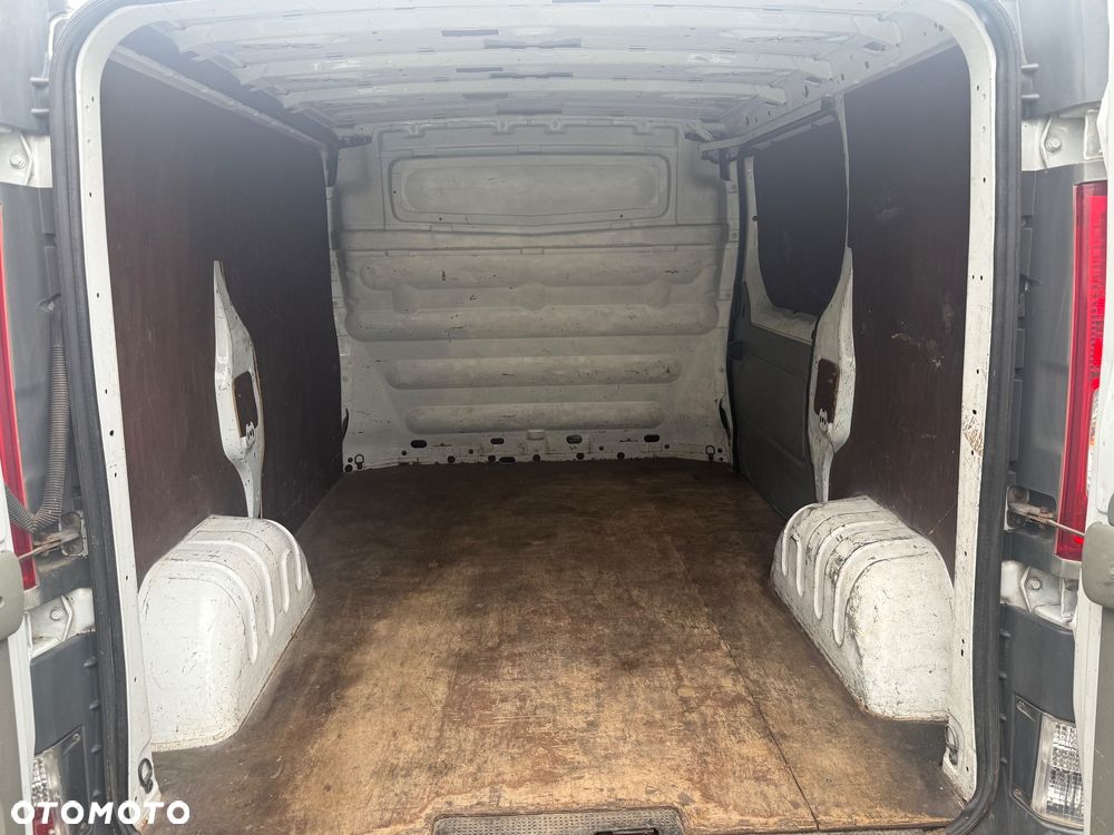 Opel Vivaro 2.0cdti z Niemiec Hak - 8