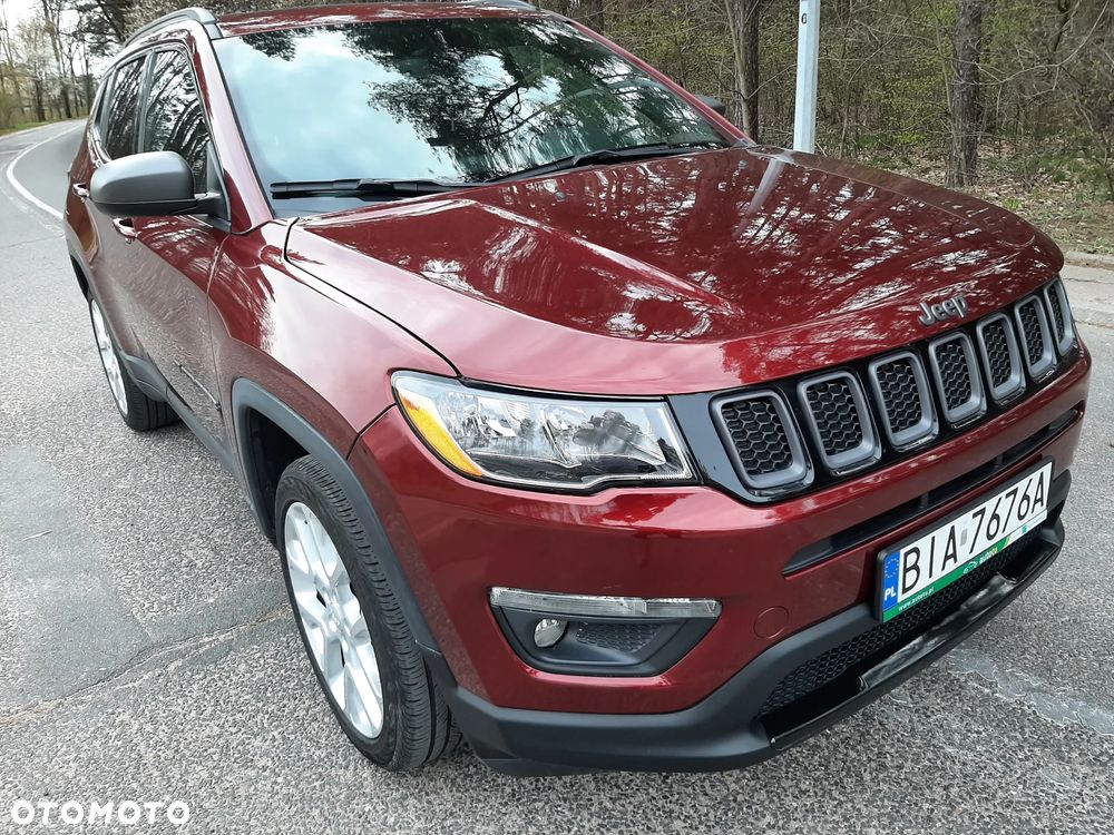 Jeep Compass - 25