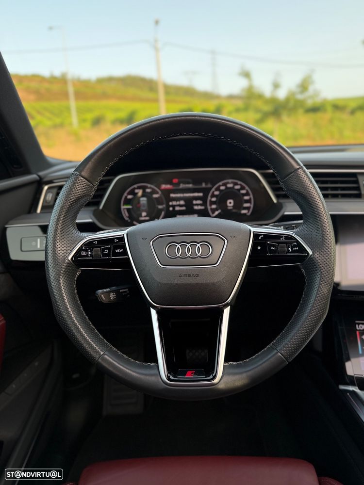 Audi e-tron S quattro - 34