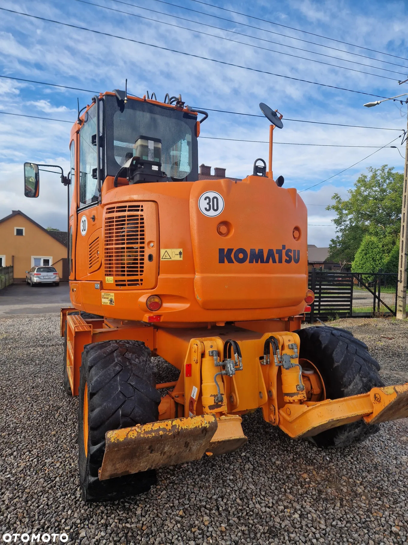 Komatsu PW118MR-8 - 4