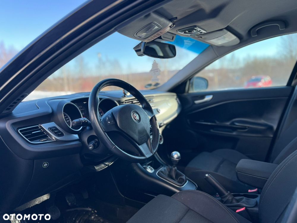 Alfa Romeo Giulietta 1.4 TB Progression - 25