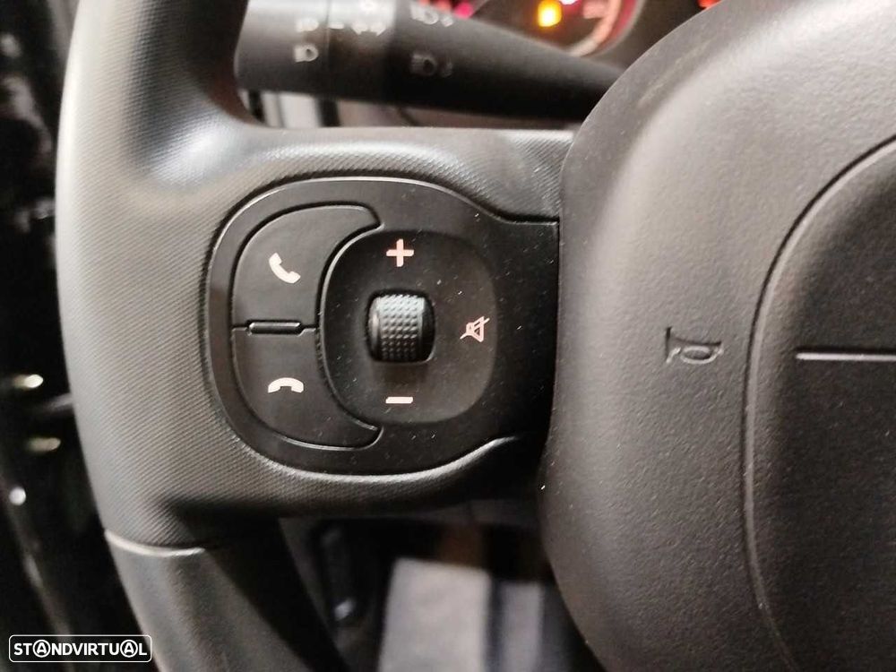 Fiat Panda 1.0 Hybrid Cross - 10