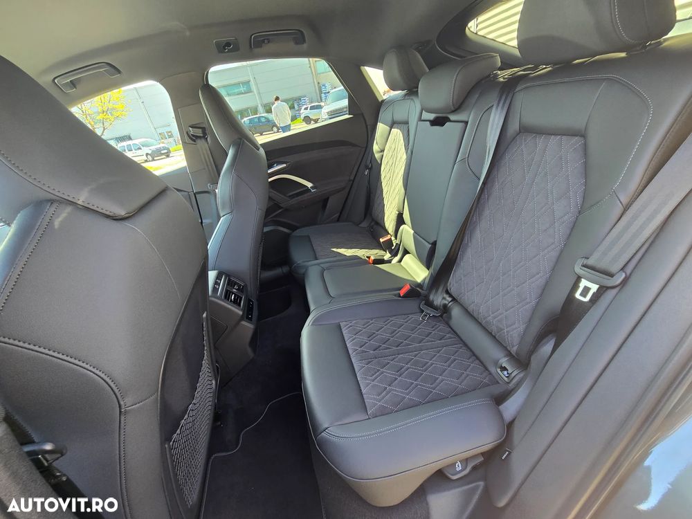 Audi Q5 ack 40 TFSI quattro S tronic MHEV - 12