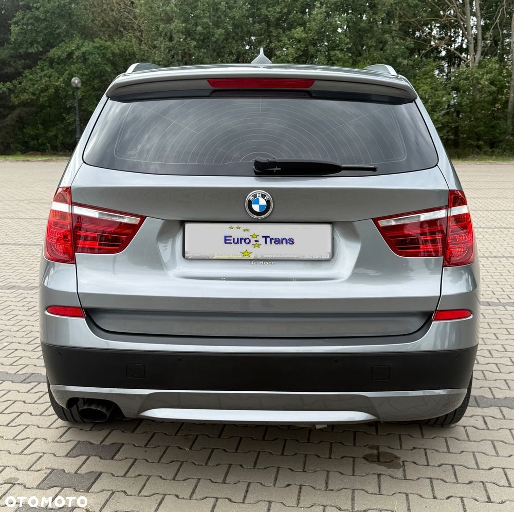 BMW X3 xDrive20i xLine - 11