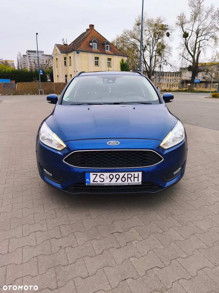 Ford Focus 1.0 EcoBoost Titanium - 8