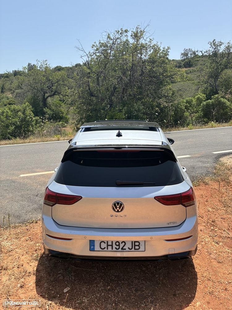 VW Golf 1.5 eTSI R-Line DSG - 4