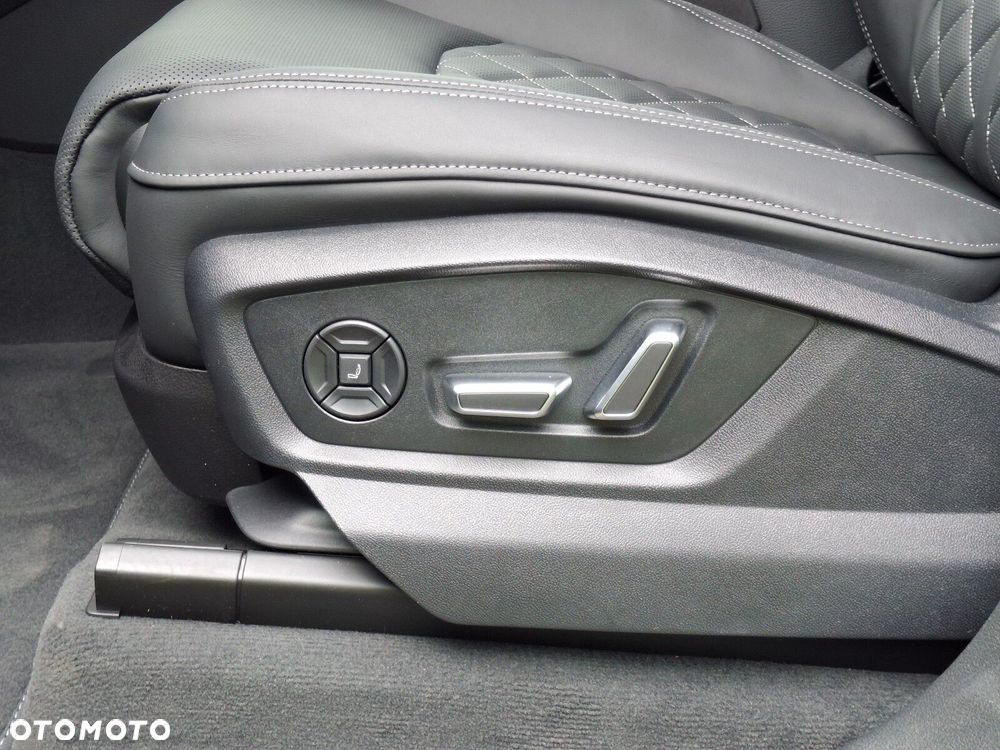 Audi Q8 - 31