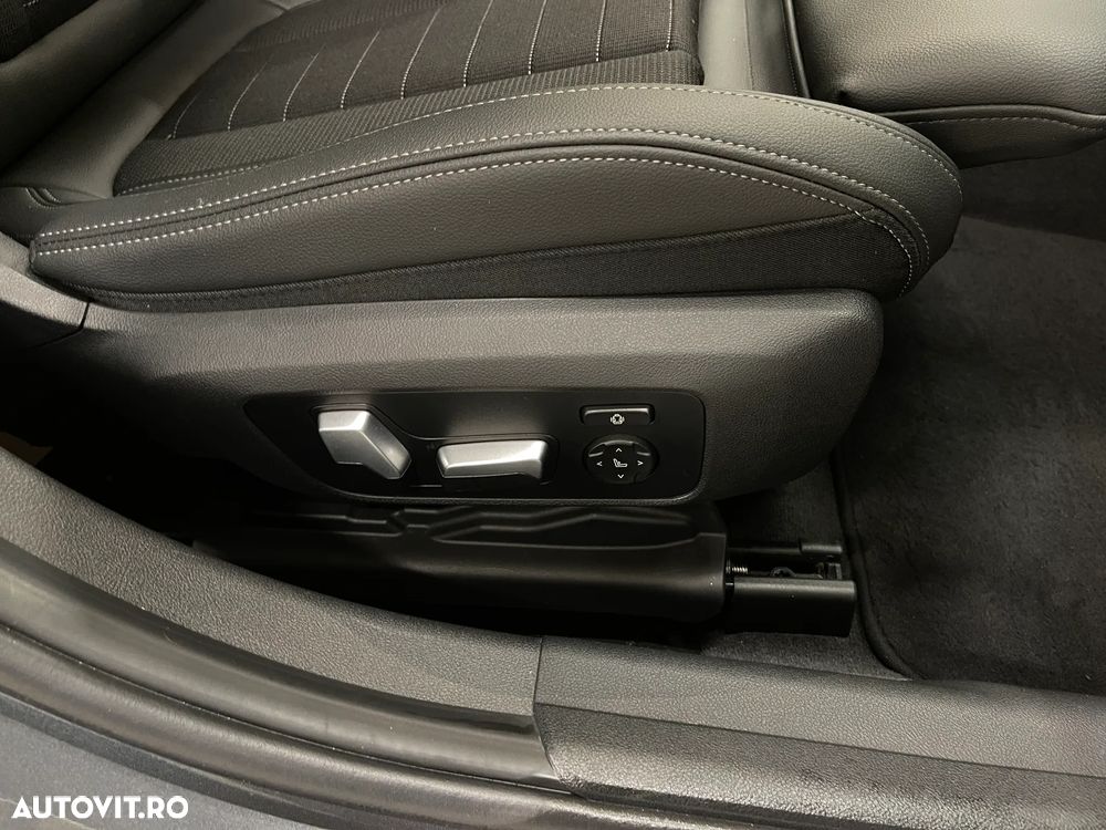 BMW Seria 3 318d AT MHEV - 22