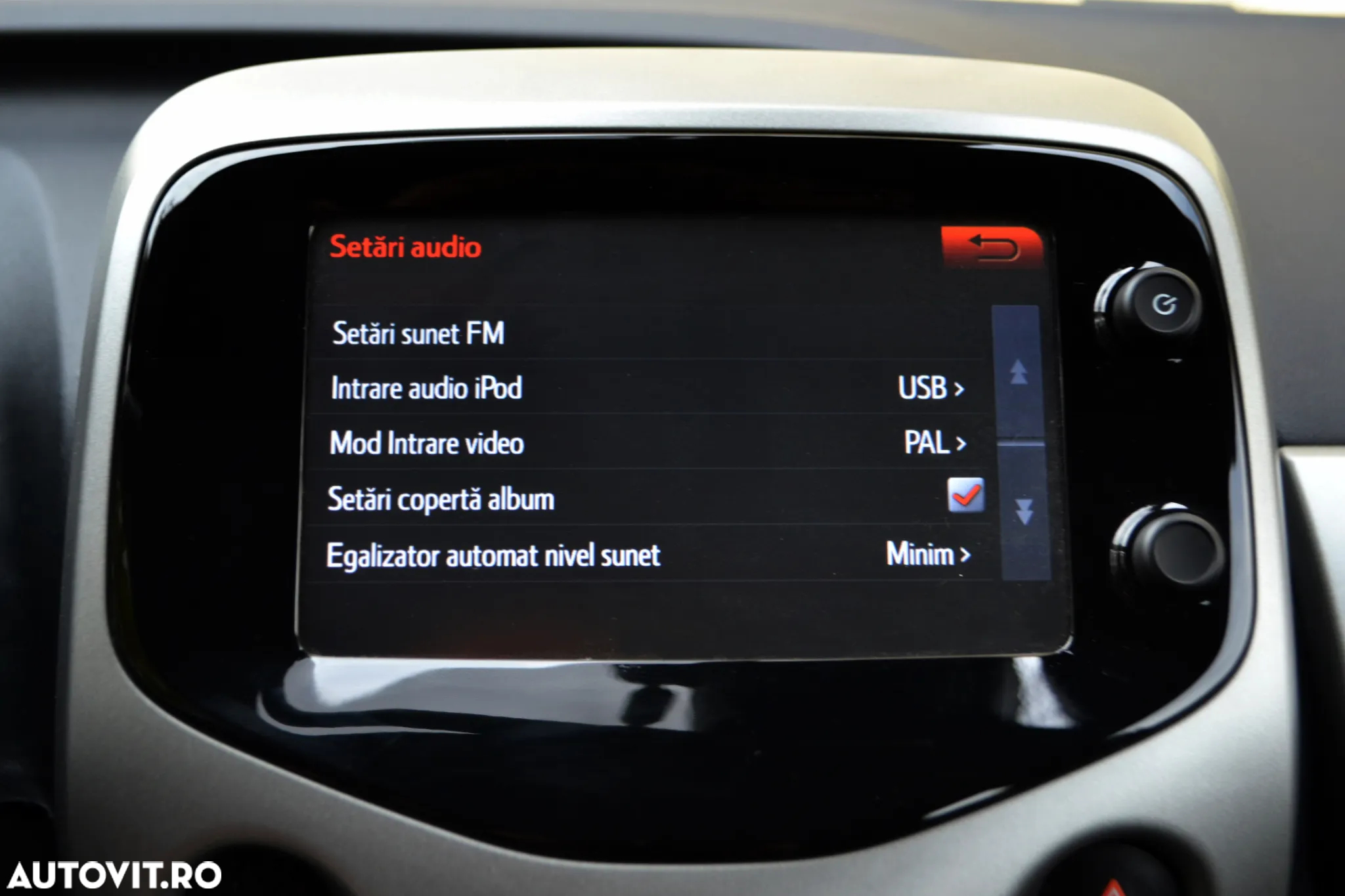 Toyota Aygo 1.0 MultiMode X - play - 18