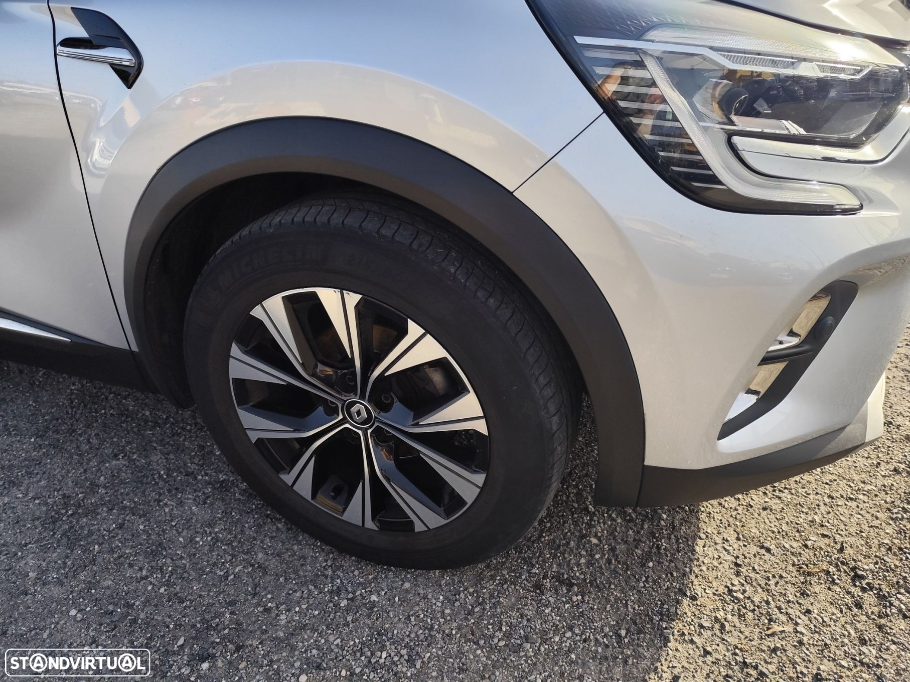 Renault Captur 1.0 TCe Techno Bi-Fuel - 7