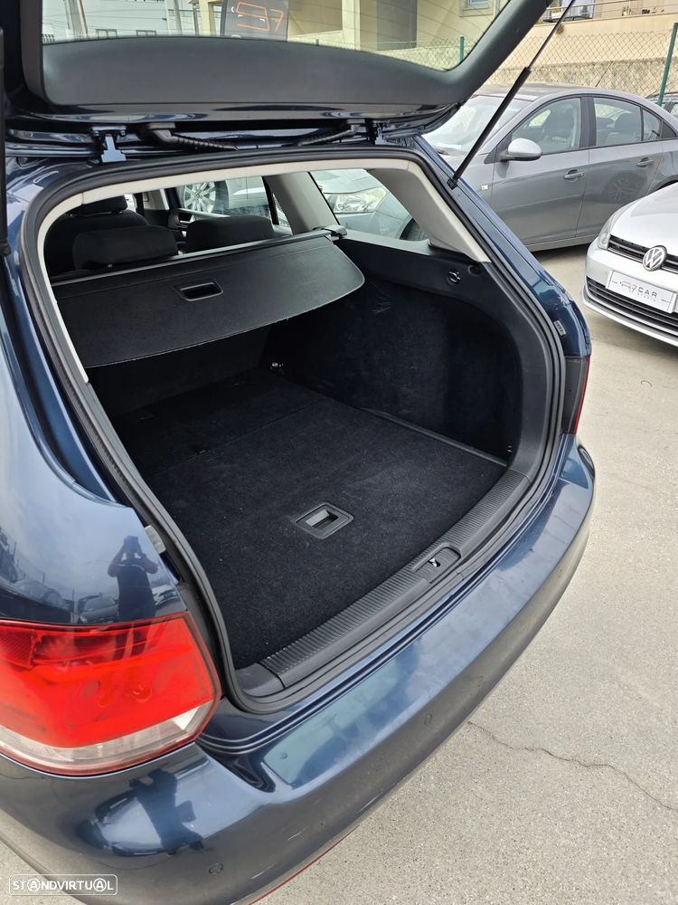 VW Golf Variant 1.6 TDi Trendline - 29