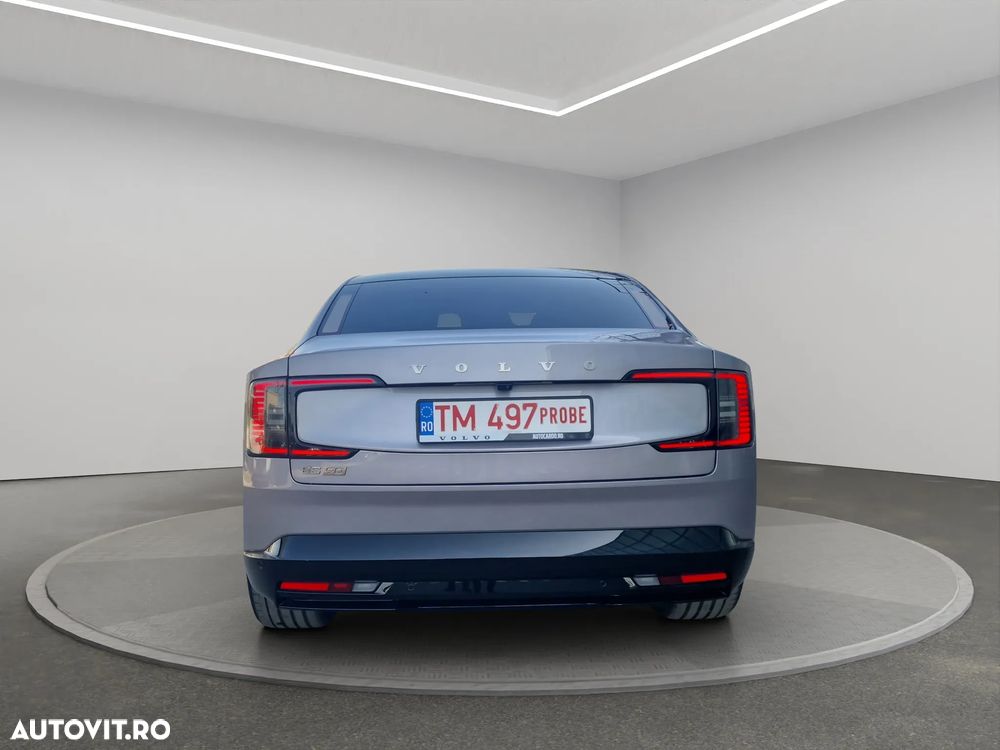 Volvo ES90 - 6
