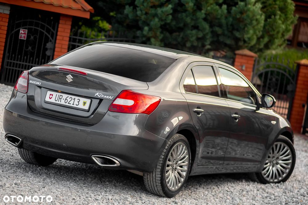 Suzuki Kizashi 2.4 Sport 4WD CVT - 13
