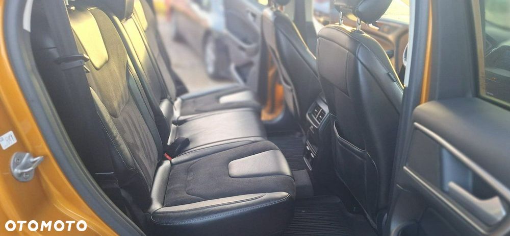 Ford Edge - 14