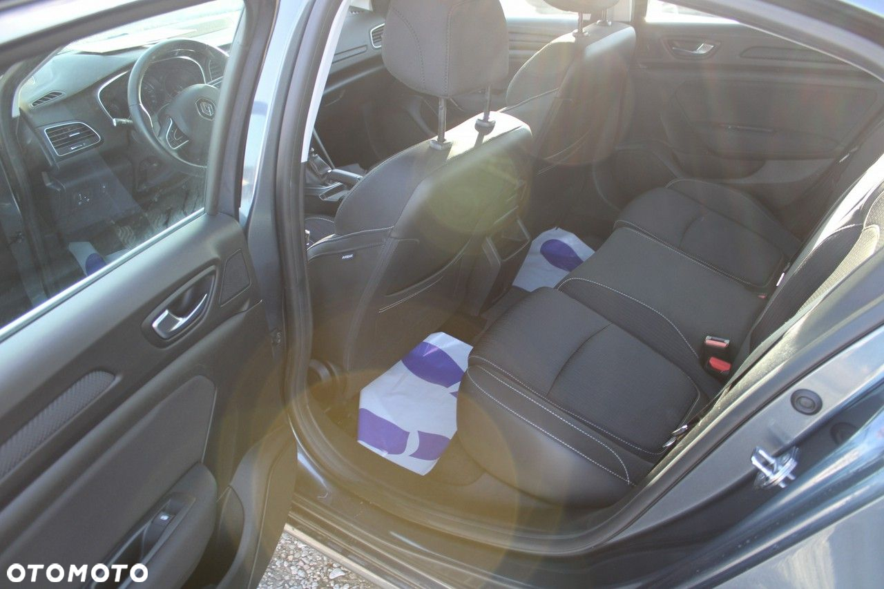 Renault Megane - 30