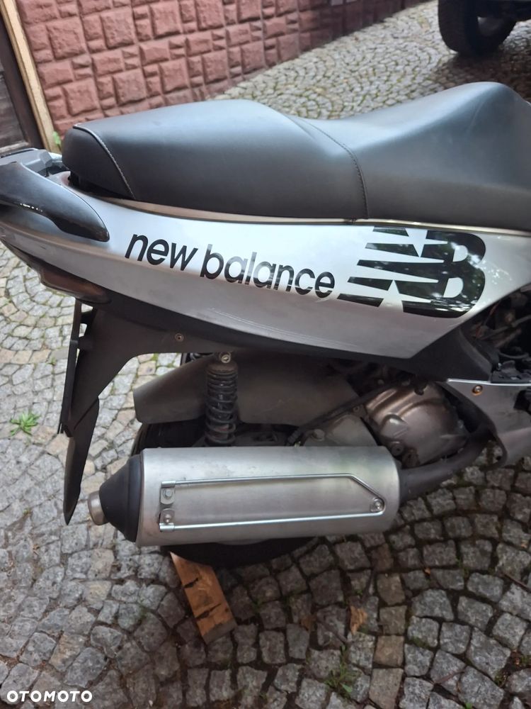 Aprilia Leonardo - 4