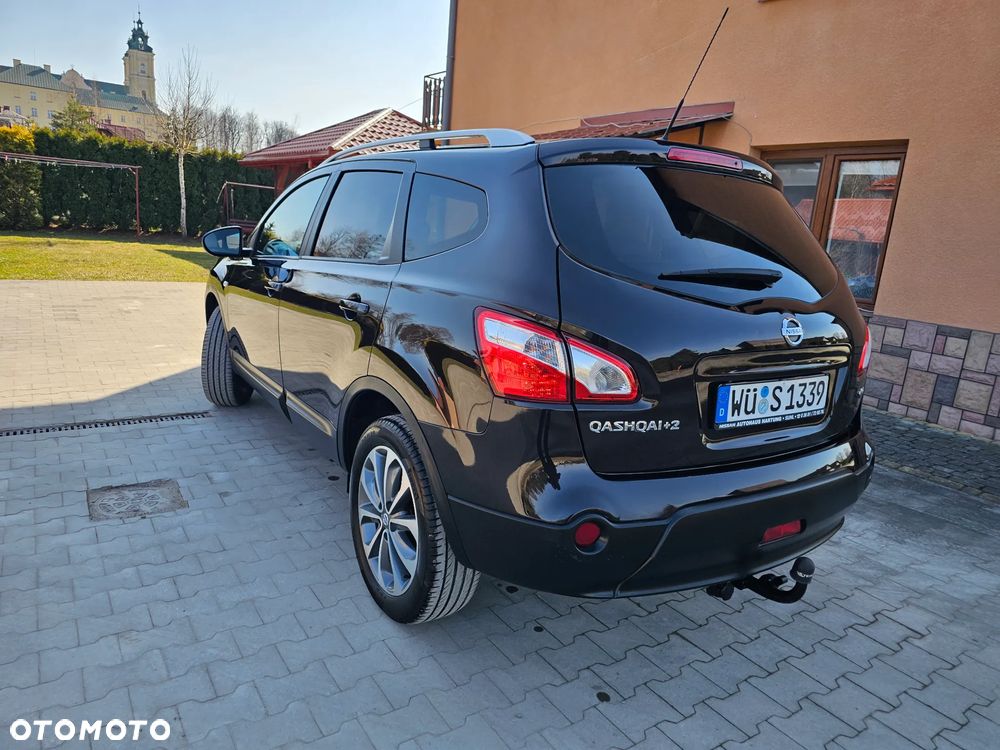 Nissan Qashqai+2 - 19