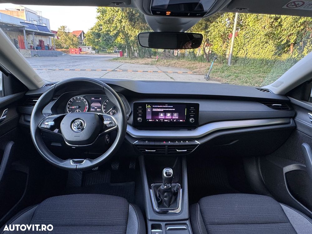 Skoda Octavia 2.0 TDI Ambition - 8