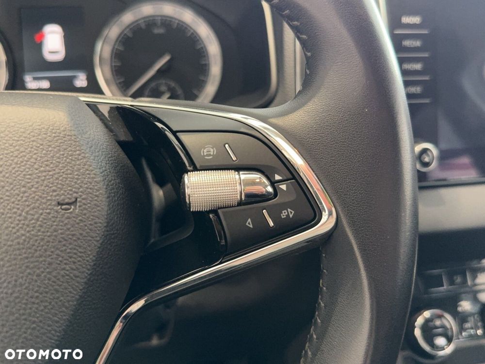 Skoda Karoq 2.0 TDI SCR 4x2 Ambition DSG - 24
