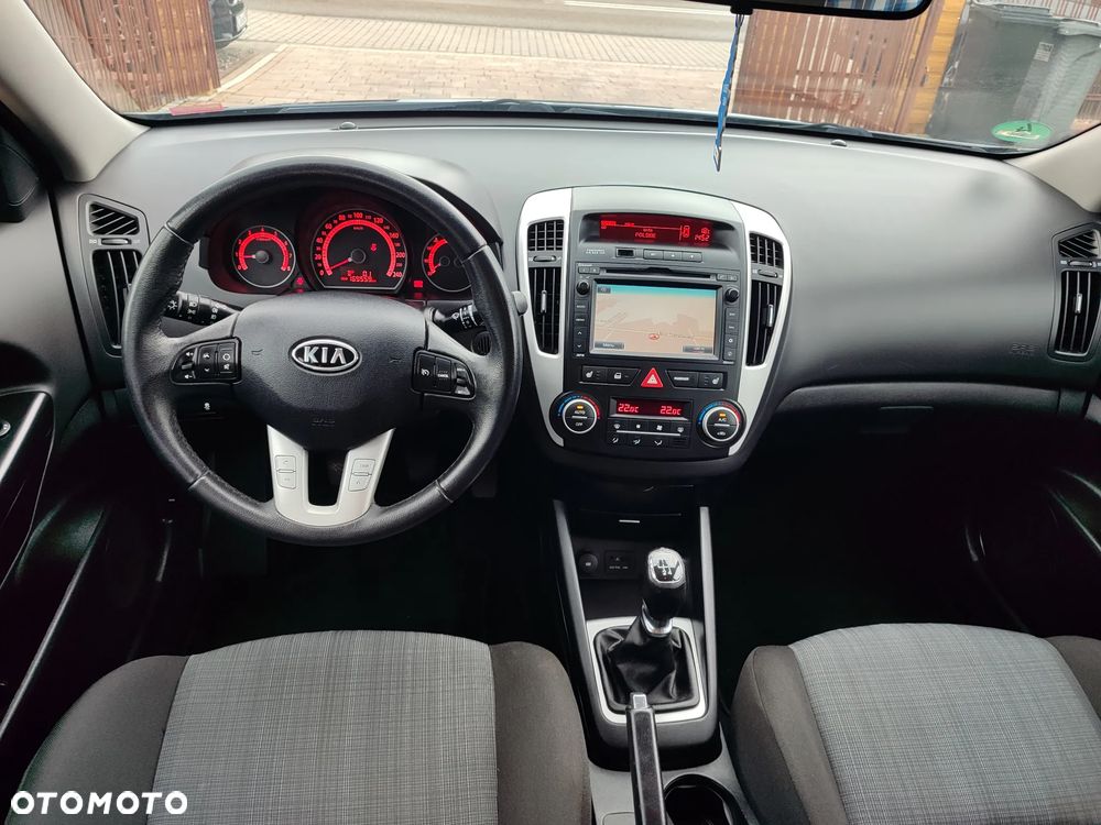 Kia Ceed 1.4 Comfort + - 6
