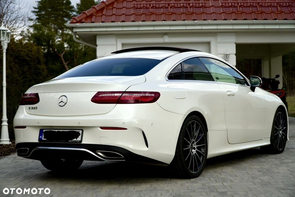 Mercedes-Benz Klasa E 350 9G-TRONIC - 9