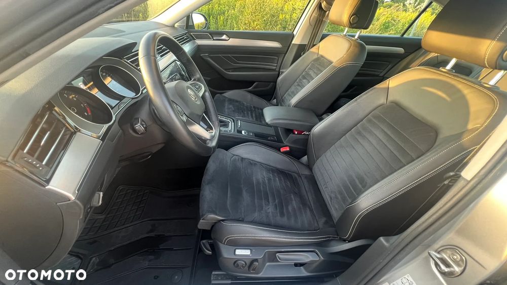 Volkswagen Passat 2.0 TSI Elegance DSG - 13