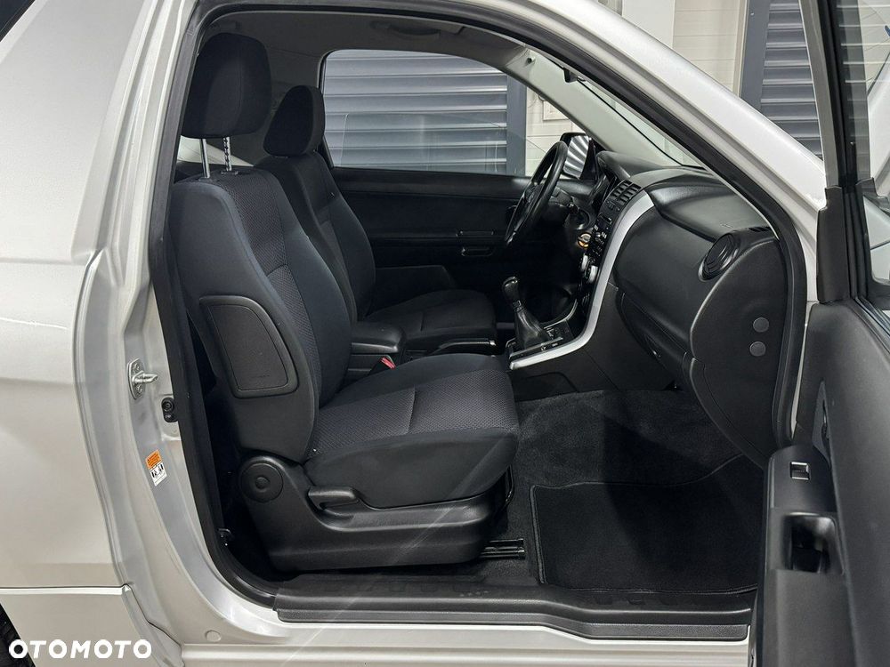 Suzuki Grand Vitara - 17