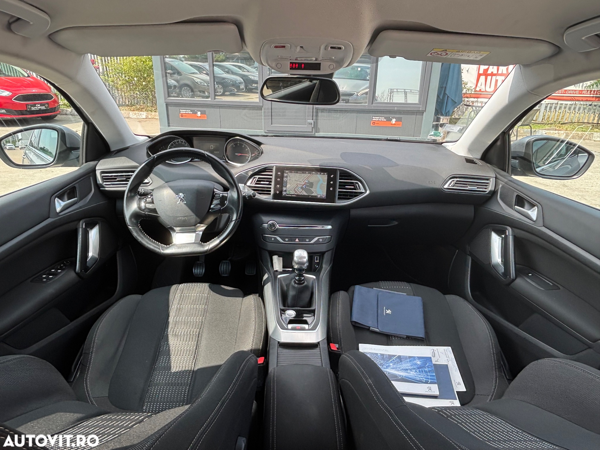 Peugeot 308 1.2 e-THP STT Allure - 3