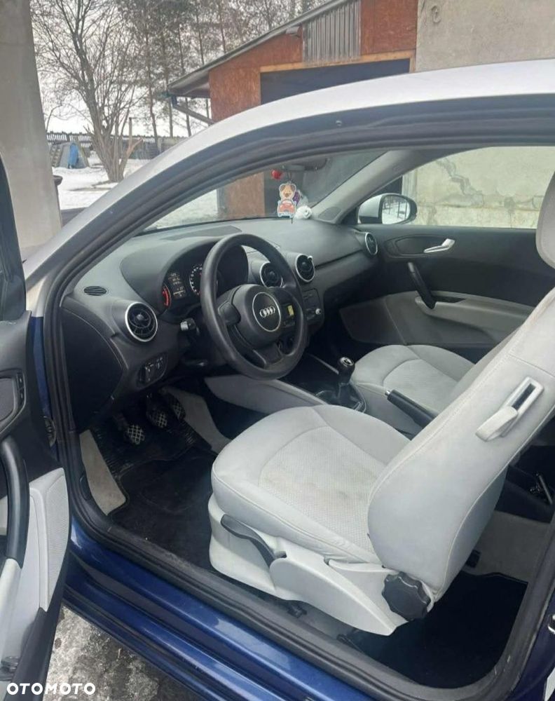 Audi A1 3-drzwiowe 1.6 TDI admired - 8