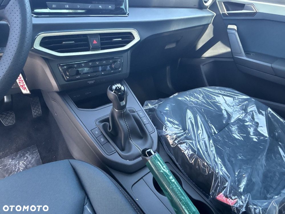 Seat Arona - 15